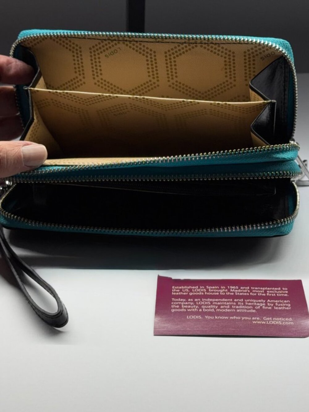 LODIS Black Leather Double Zip Wristlet Wallet Teal & Black Silver Hardware NWT - Picture 14 of 14